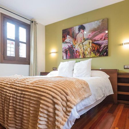 Apartamentos Las Teresitas Junto A La Catedral Toledo Esterno foto