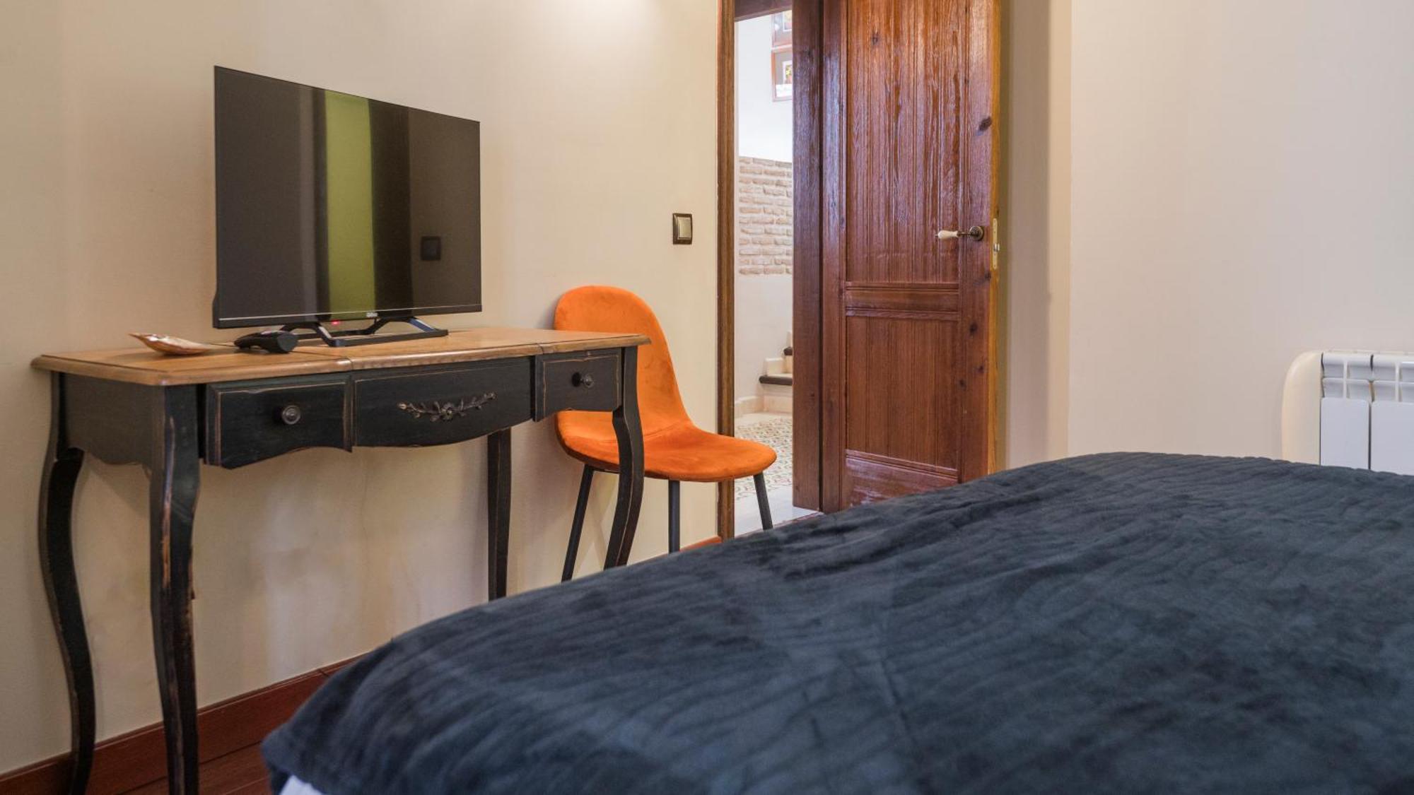 Apartamentos Las Teresitas Junto A La Catedral Toledo Camera foto