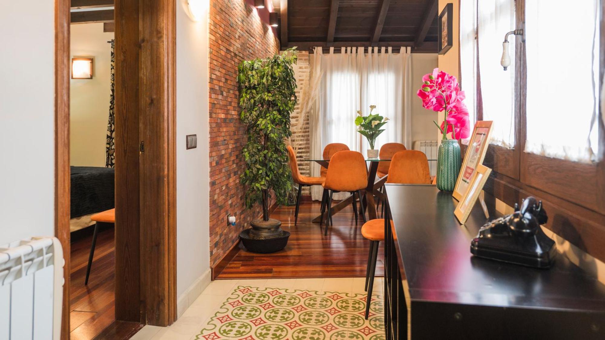 Apartamentos Las Teresitas Junto A La Catedral Toledo Esterno foto