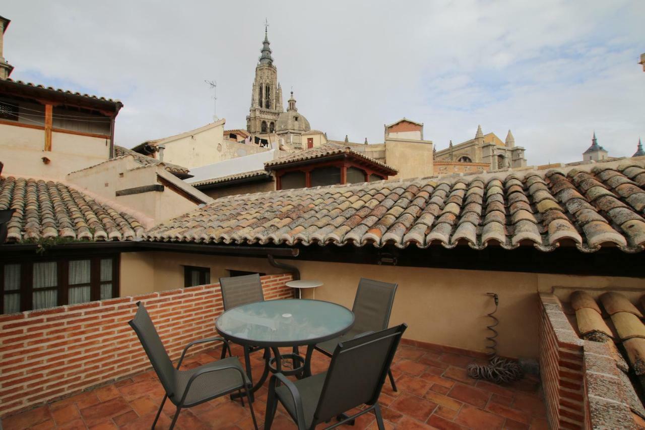 Apartamentos Las Teresitas Junto A La Catedral Toledo Esterno foto